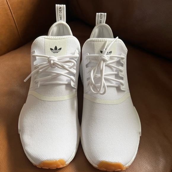 Adidas NMD_R1 PrimeBlue - Picture 2 of 12